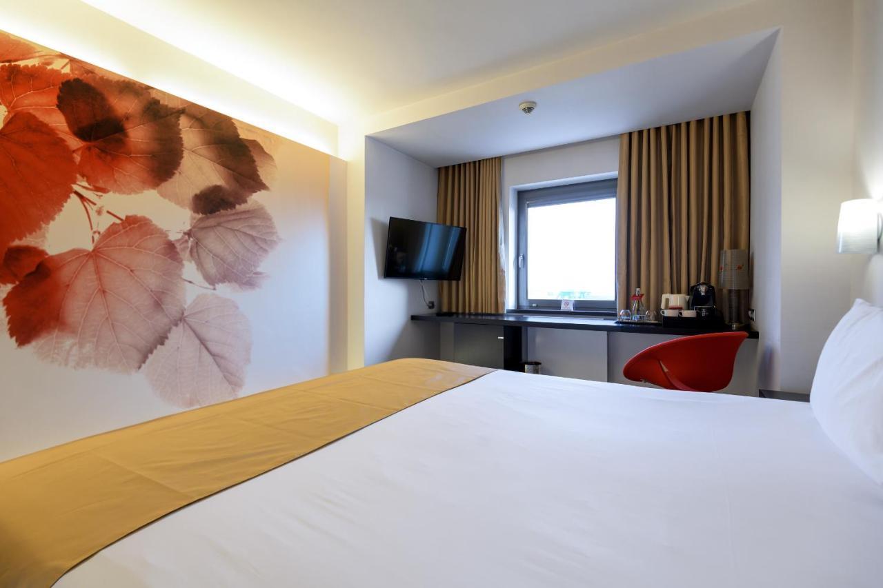 Ramada Plaza By Wyndham Convention Center 4* Bukarest