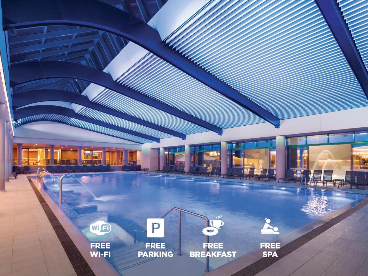 Ramada Plaza By Wyndham Convention Center Hotel
